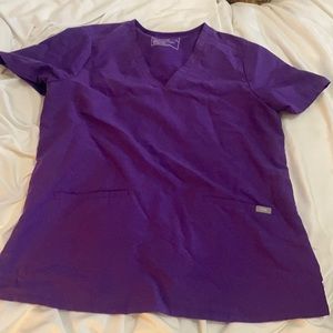 Figs Violet Casma Scrub Top (limited edition color) size large